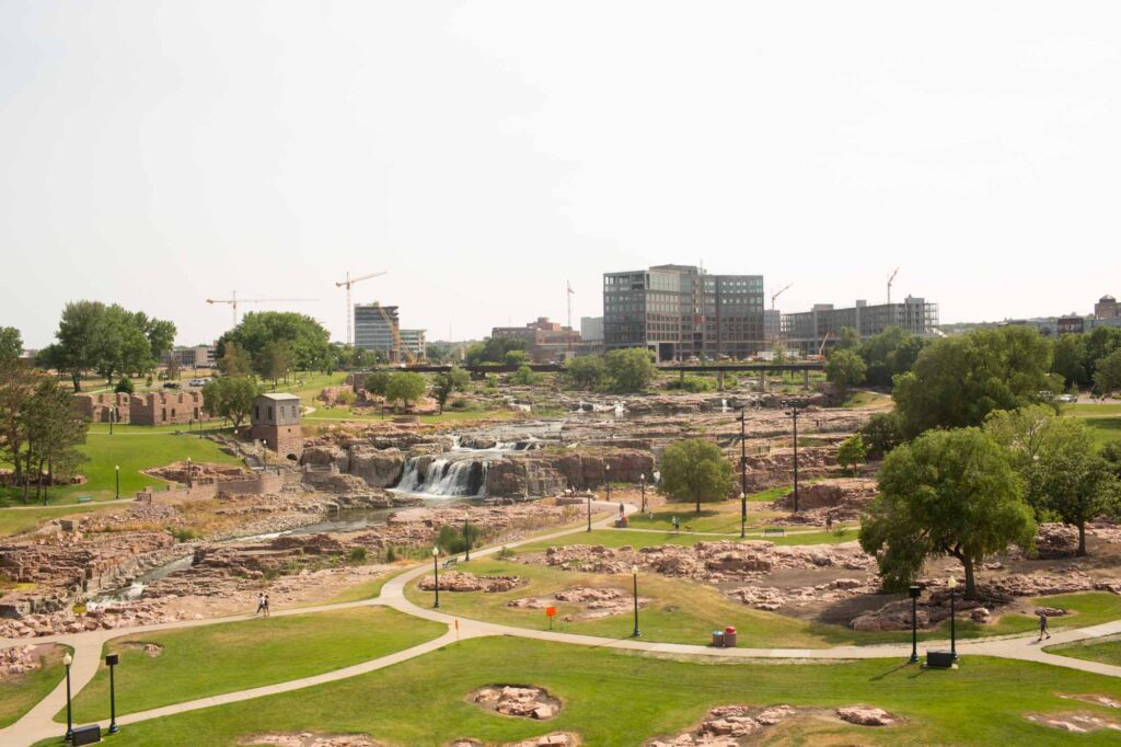 sioux falls sd - stop on a roadtrip to yellowstone