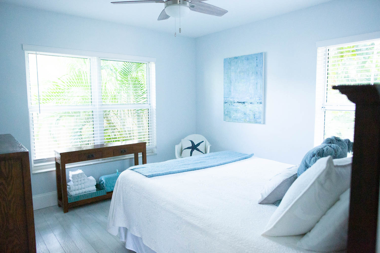 fort lauderdale family vacation with little kids and recommended VRBO bedroom