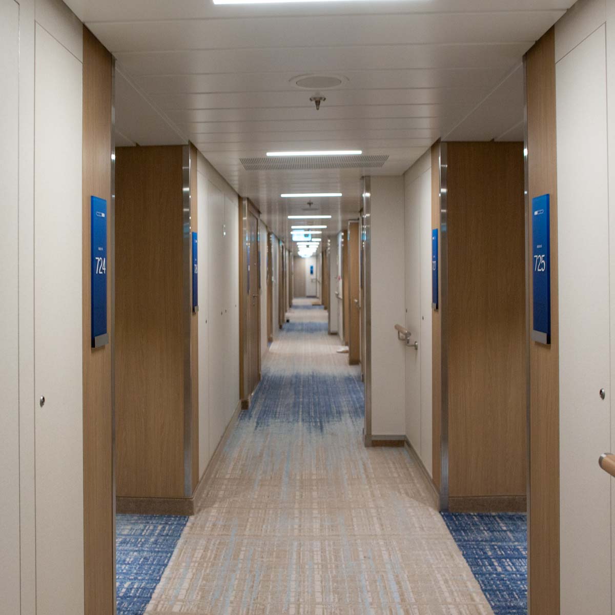 Connecting Balcony Rooms on Icon of the Seas - Royal Caribbean